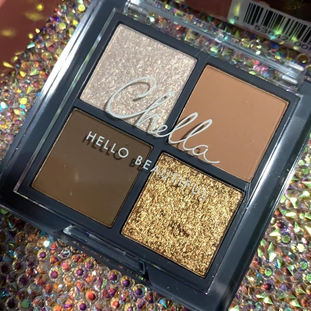 3/$15 CHELLA la vie neutral eyeshadow palette